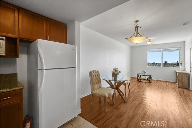 Building Photo - 580 W Main St