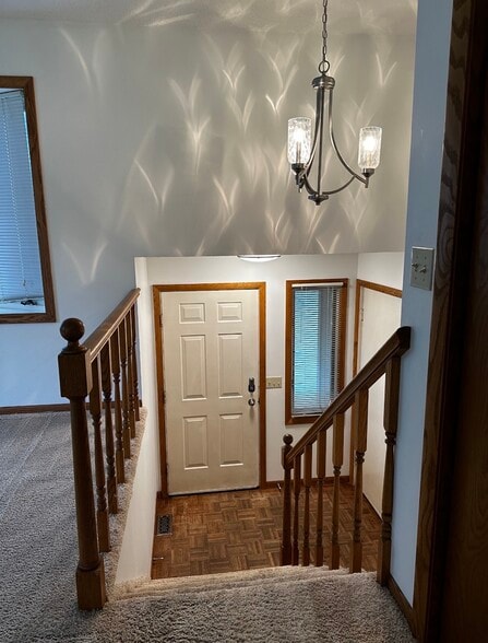 Building Photo - 201 - 203 Heidi Ct