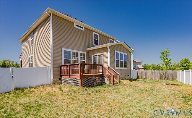 Building Photo - 8105 Lyman Ct