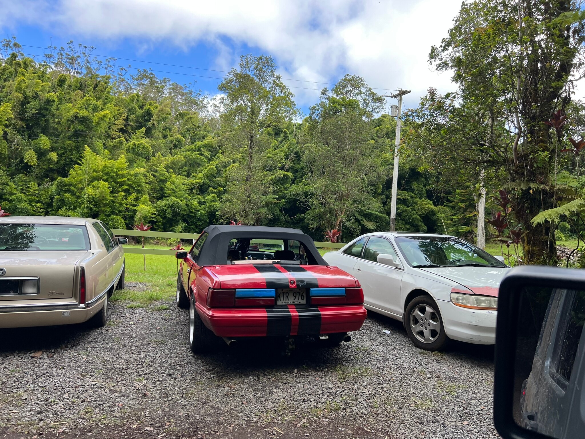 Building Photo - 18-4025 N Glenwood Rd