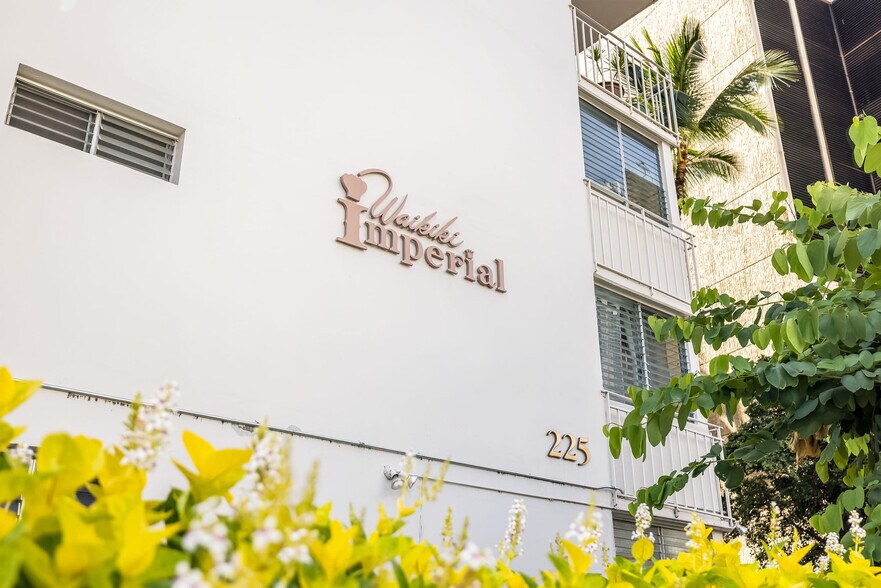 Building Photo - 225 Lili?uokalani Ave