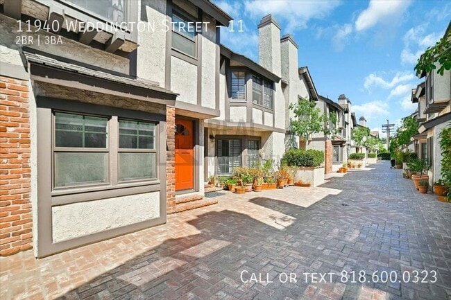 Building Photo - 11940 Weddington St