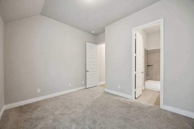 Building Photo - 12502 Kinmundy Ln