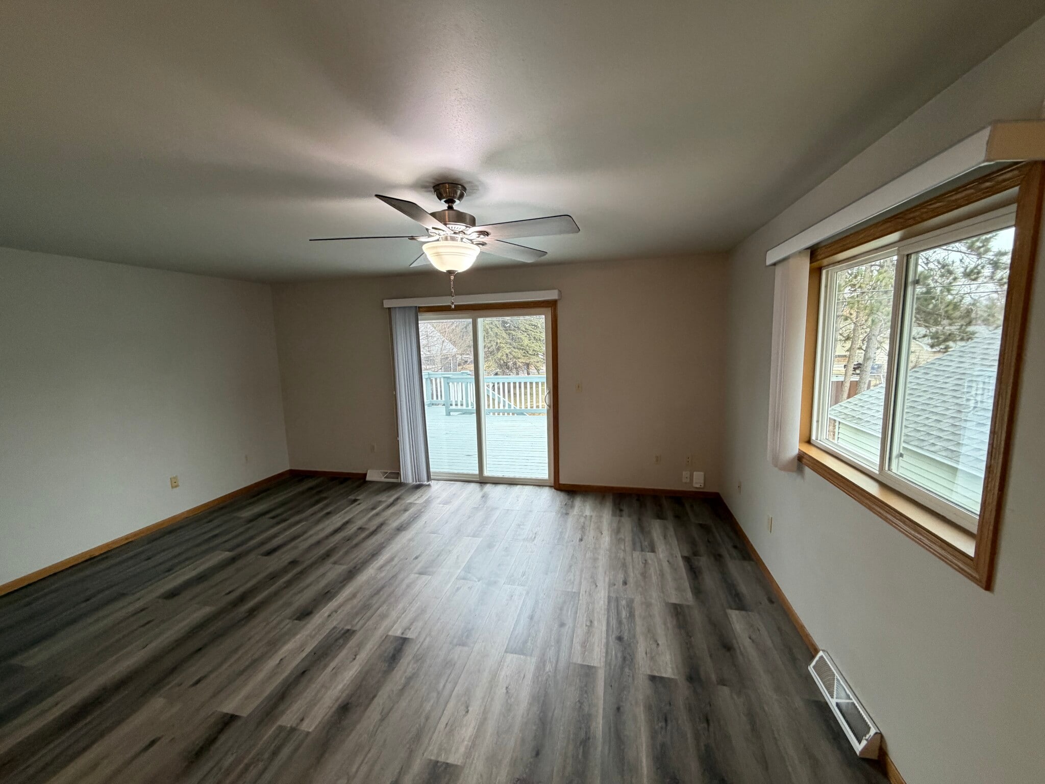 Building Photo - 113 Edwards St