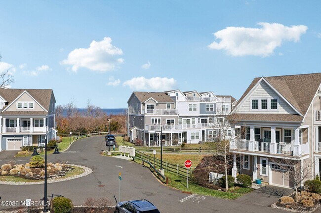 Building Photo - 13 Halfmoon Ct