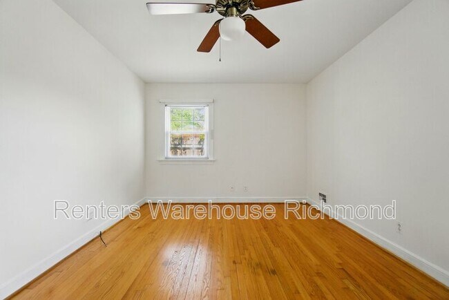 Building Photo - 4817 Stornoway Dr