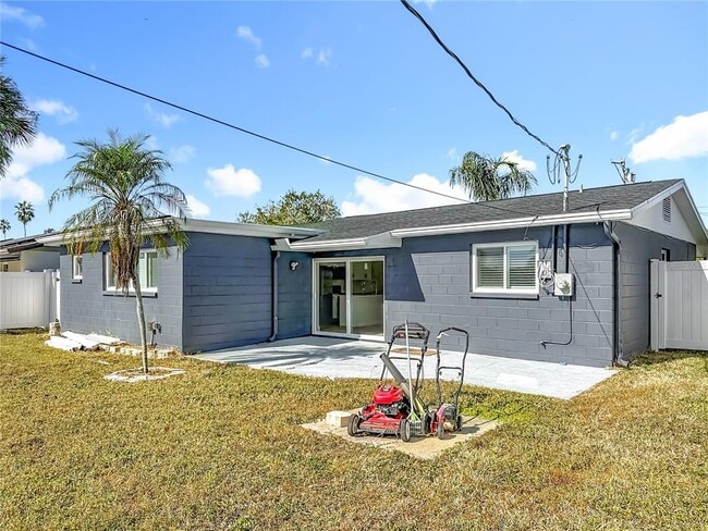 Building Photo - 2074 Bayou Grande Blvd NE