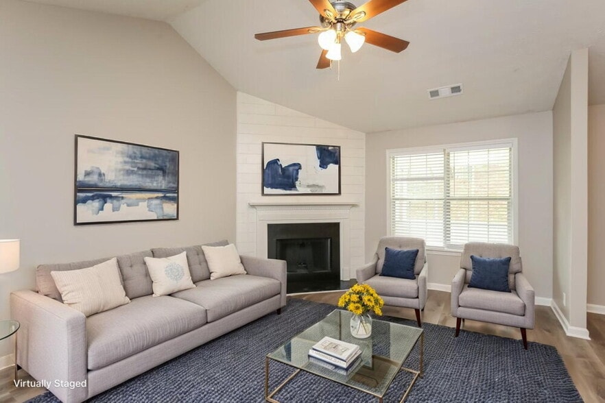 Building Photo - 173 Williamsburg Way