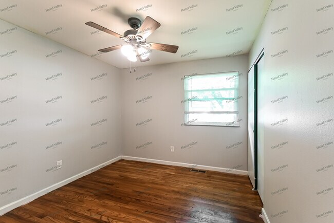 Building Photo - 11928 San Andres Dr