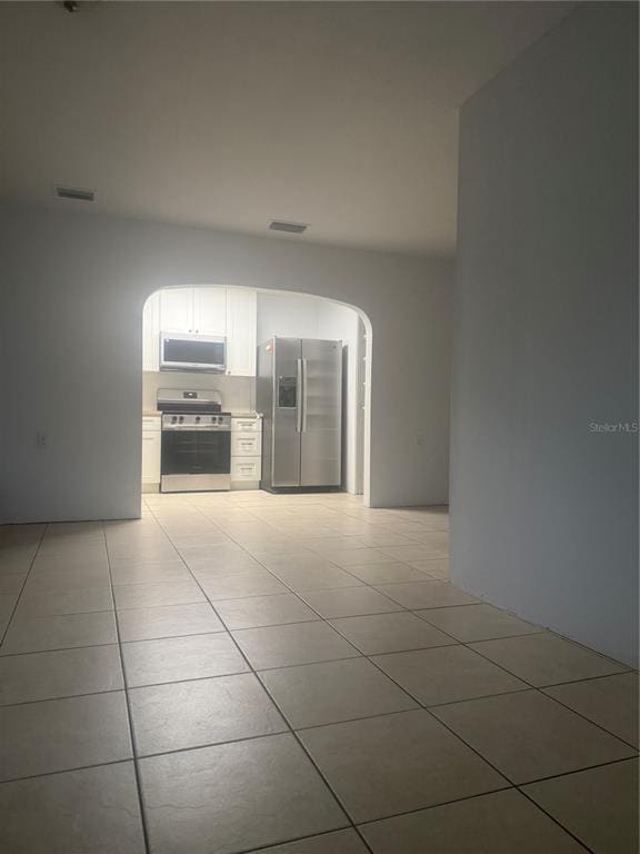 Building Photo - 387 W Minneola Ave