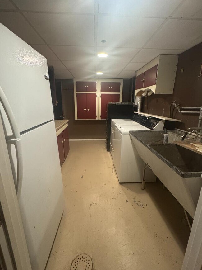 Building Photo - 2311 Bryan St