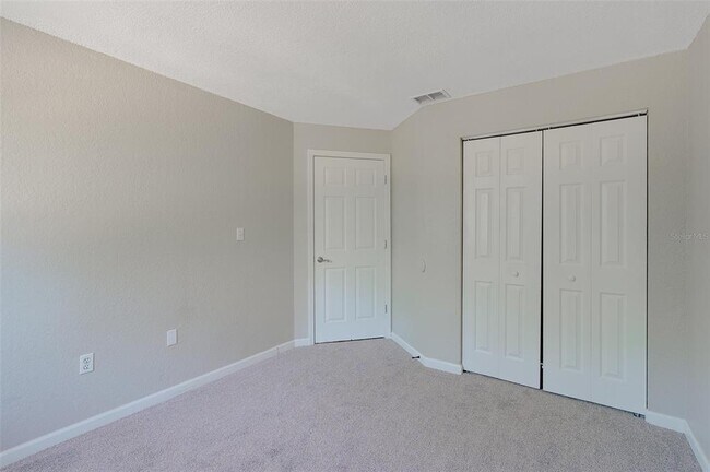 Building Photo - 12293 Sailwinds Dr