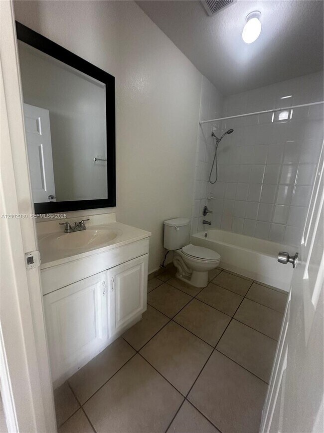 Building Photo - 26524 SW 138th Ave