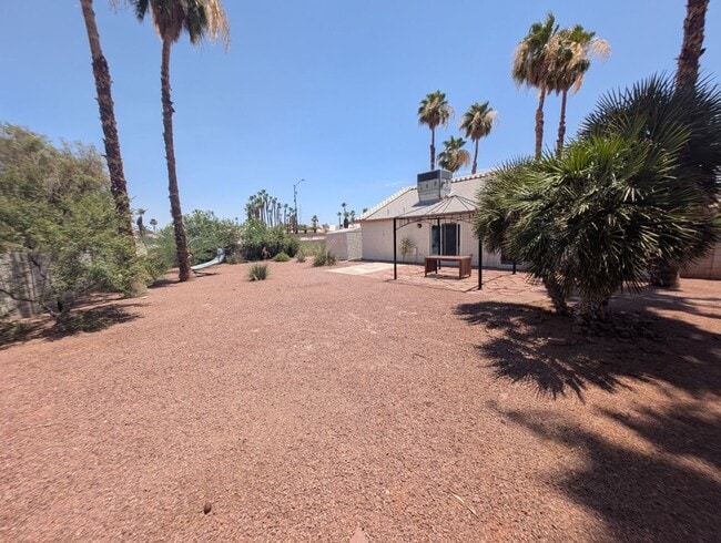 Building Photo - 4839 Lames Dr