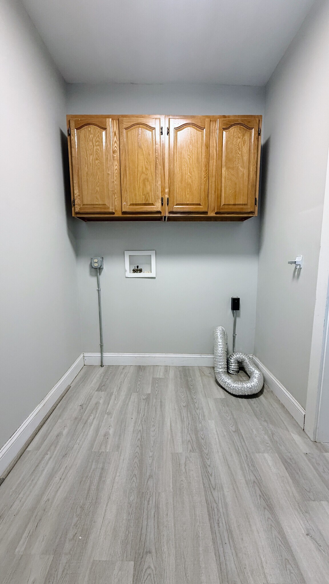 Building Photo - 554 Dubuque St