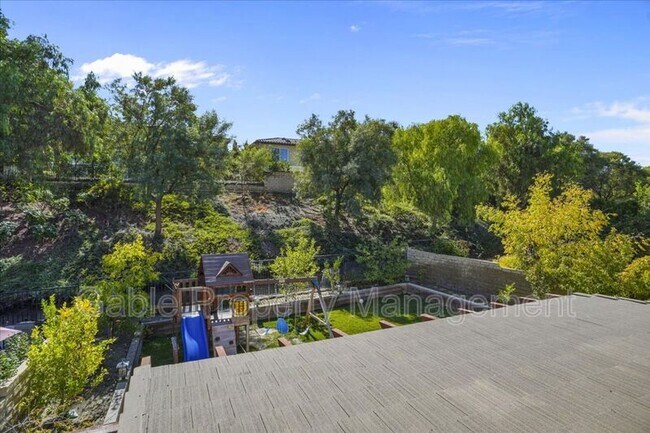 Building Photo - 19720 Ellis Henry Ave