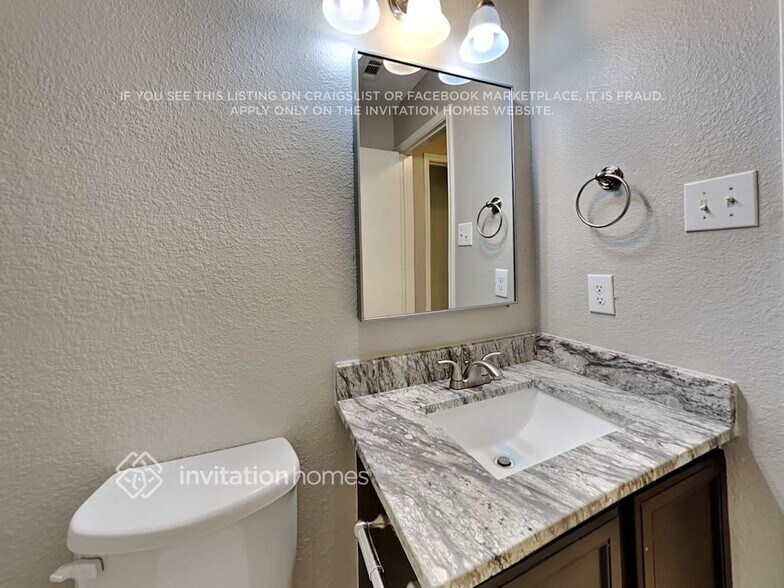 Building Photo - 149 Pinto Dr