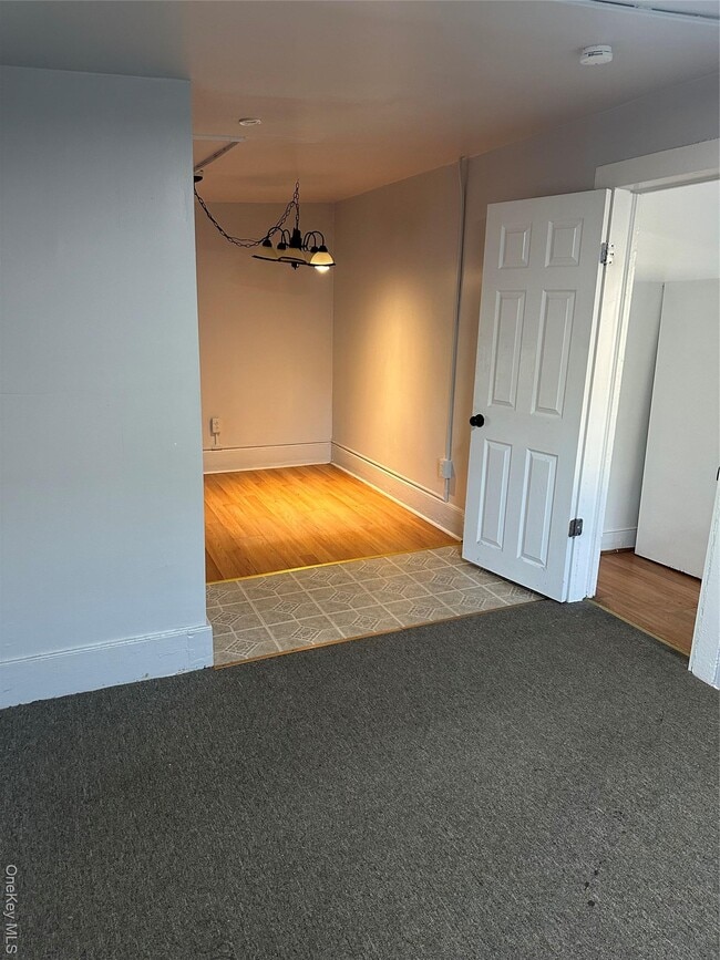 Building Photo - 55 Sprague Ave