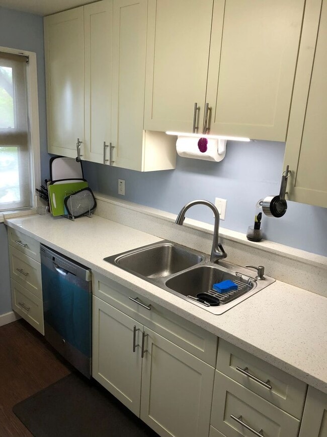 Building Photo - 3 bedroom 2.5 bath Townhome in Mililani!