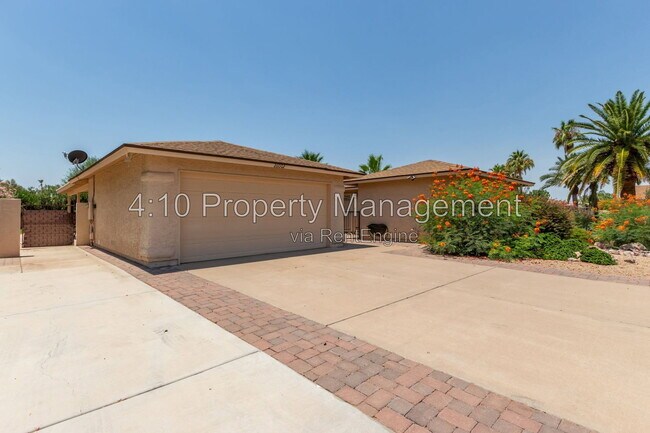Building Photo - 26002 S La Cite Dr