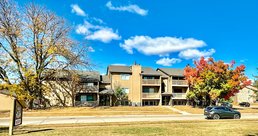 Primary Photo - St. Andrews Apartments