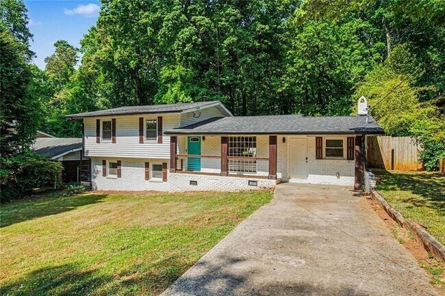 Building Photo - 2637 Casher Dr