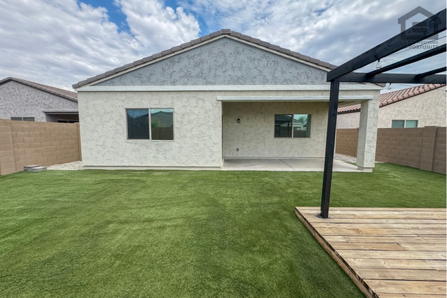 Building Photo - 5Bed/3Bath House at Northern Pkwy/El Mirage Rd! Ready for Immediate Move-In!