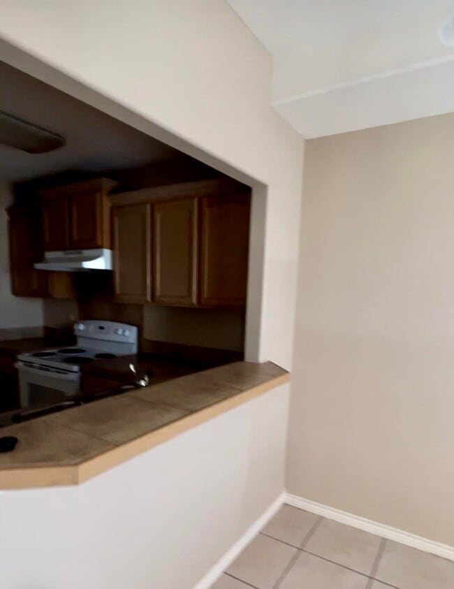 Building Photo - 9804 Cantera Ct