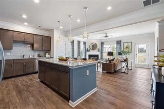 Building Photo - 21 Pinnacle Wy