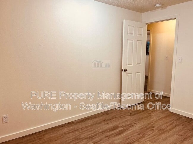 Building Photo - 6313 151st St NW