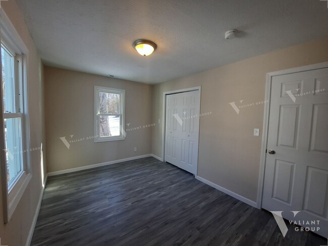 Building Photo - Cozy 2-Bedroom, 1-Bathroom Rental Home in ...