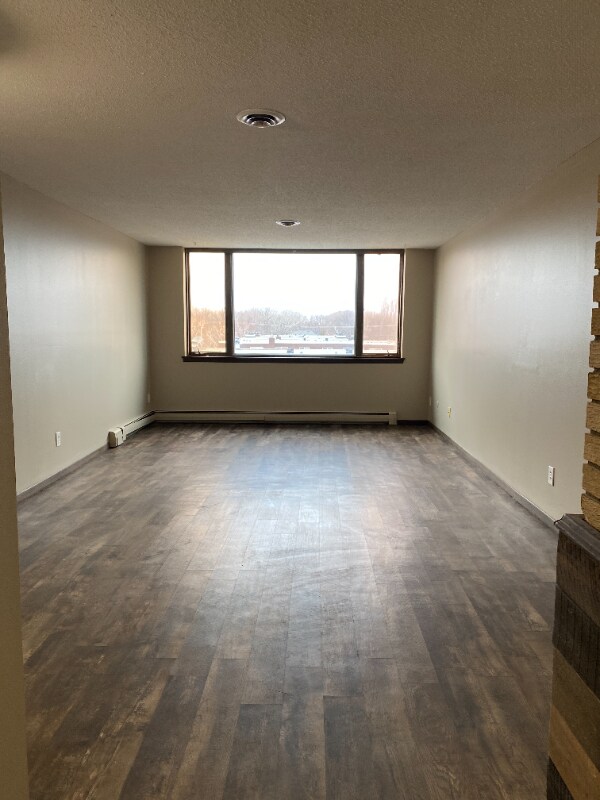 Building Photo - 3504 11th Ave N