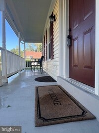 Building Photo - 7684 Green Garland Dr