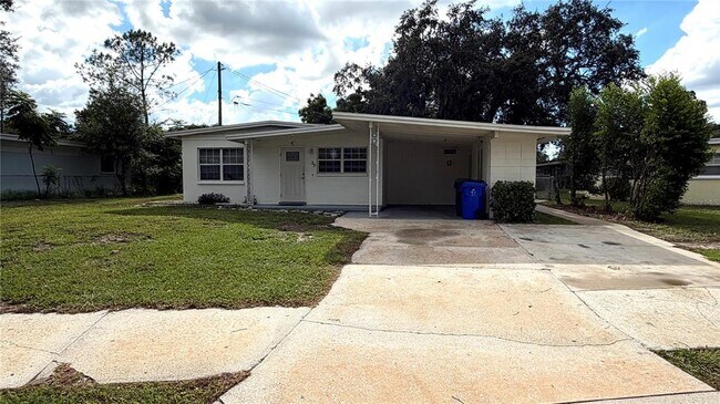 Building Photo - 1425 Hester Dr