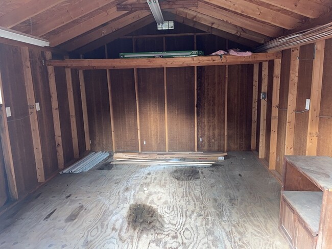 Building Photo - 2966 Woodland Ash Cove