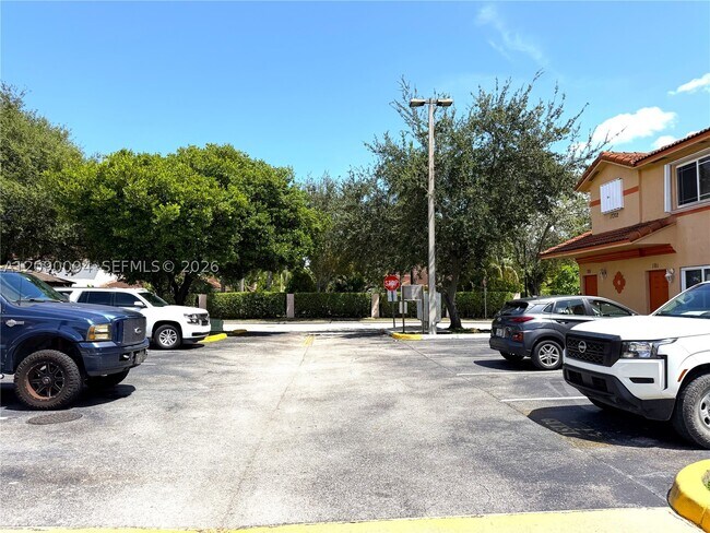 Building Photo - 17302 NW 74th Ave