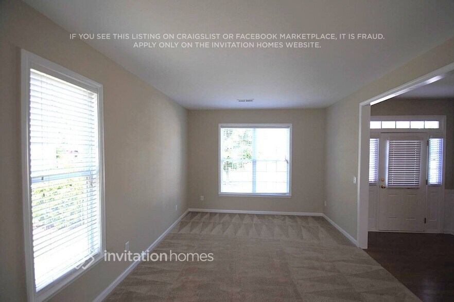 Building Photo - 4402 Walforde Blvd