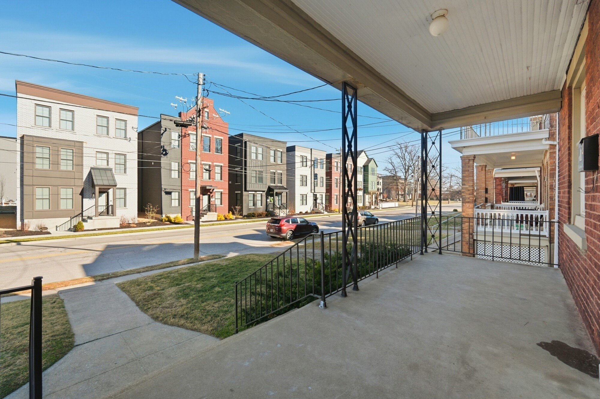 Building Photo - 2905 Robertson Ave