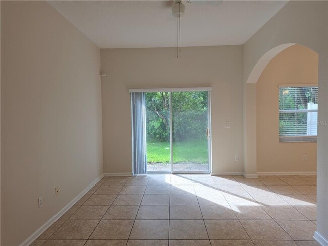 Building Photo - 16661 Cedar Crest Dr