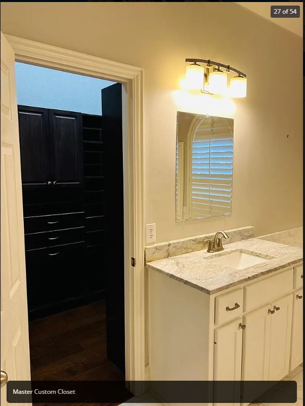 Building Photo - 8128 Grand Canyon Dr