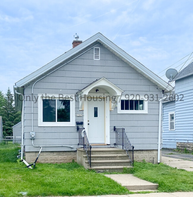 Building Photo - 1307 W Bent Ave