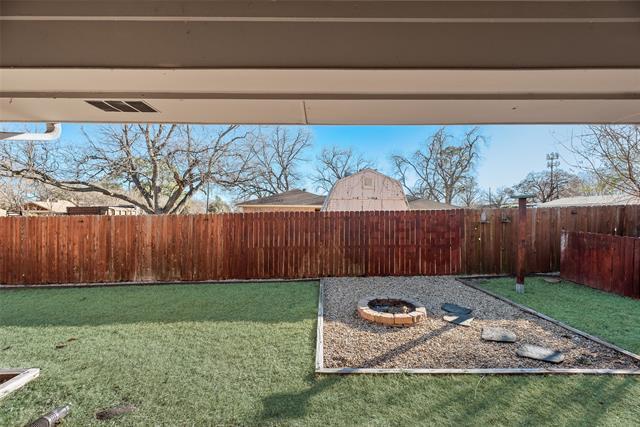 Building Photo - 1832 Tameria Dr