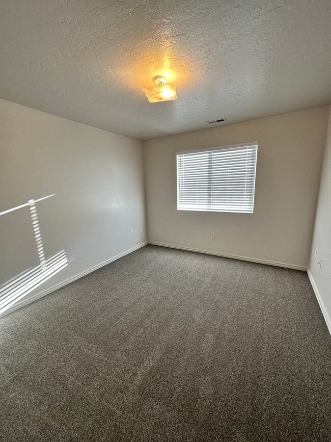 Building Photo - 3915 Washington Ave