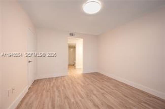 Building Photo - 1 Alhambra Cir