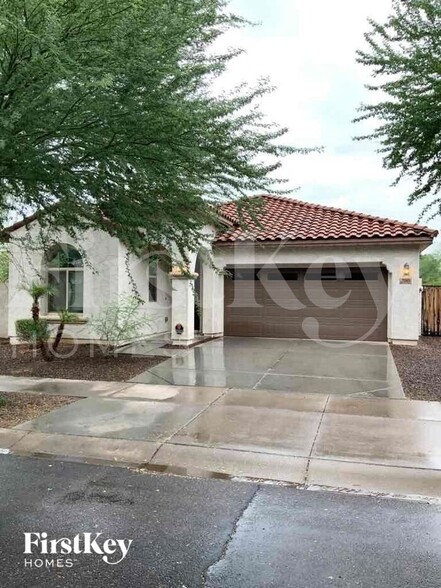 Primary Photo - 7103 S 19th Ln