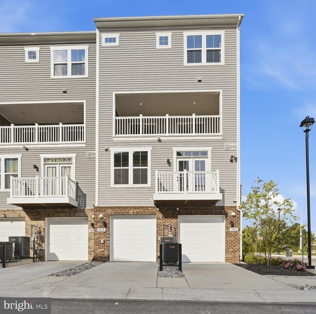Building Photo - 8046 Williamson Blvd