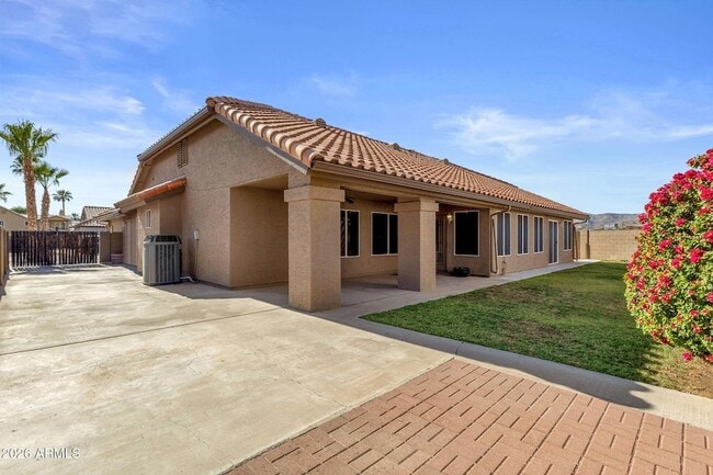 Building Photo - 16847 S 29th Way