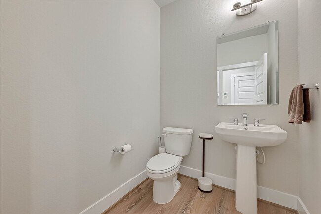 Building Photo - 3514 Matterhorn Dr