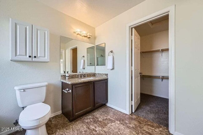 Building Photo - 15436 W Port Royale Ln