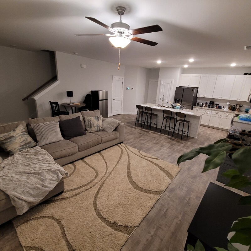 Building Photo - 8204 S Antler Dr